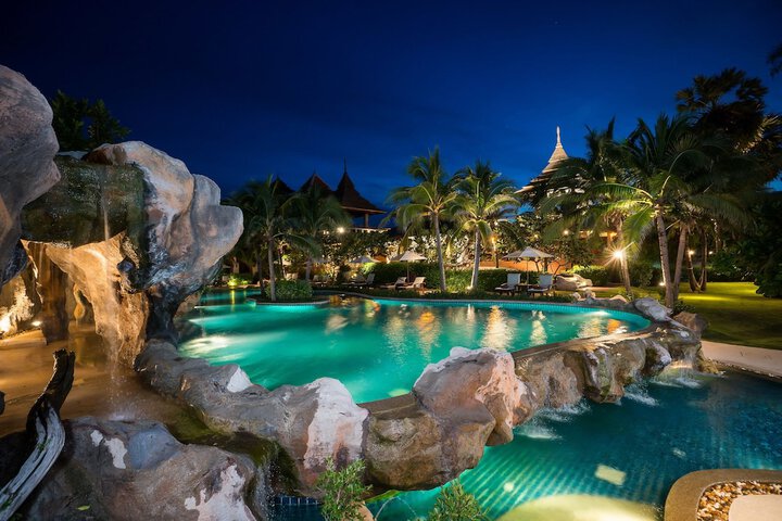 Pool 50 of 75