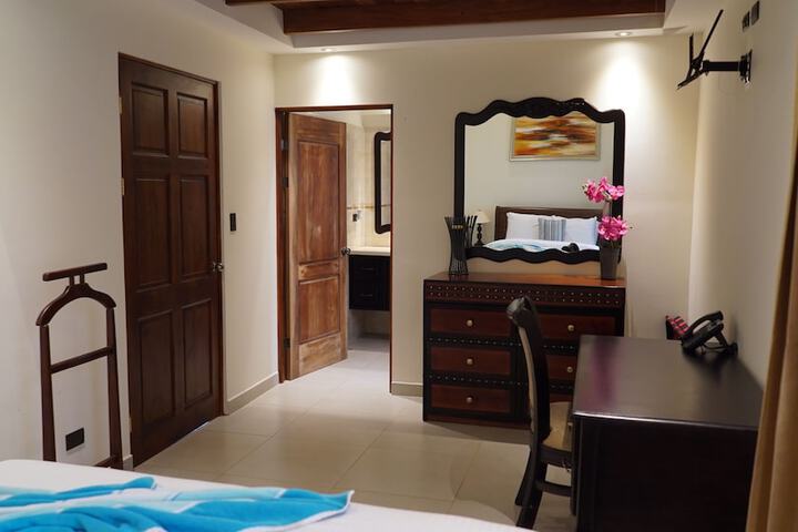 Room 7 of 38