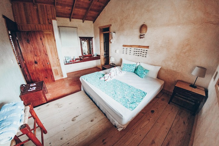 Room 14 of 62