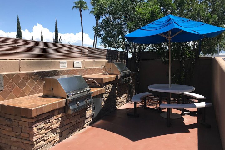 BBQ/picnic area