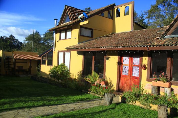 Casa Pernia in La Calera