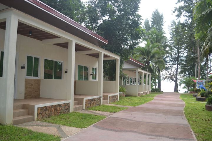 Property Grounds 30 of 40