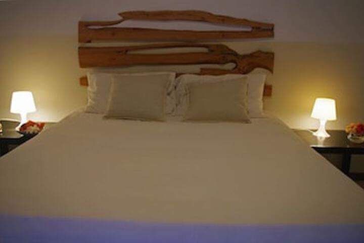 Room 5 of 5