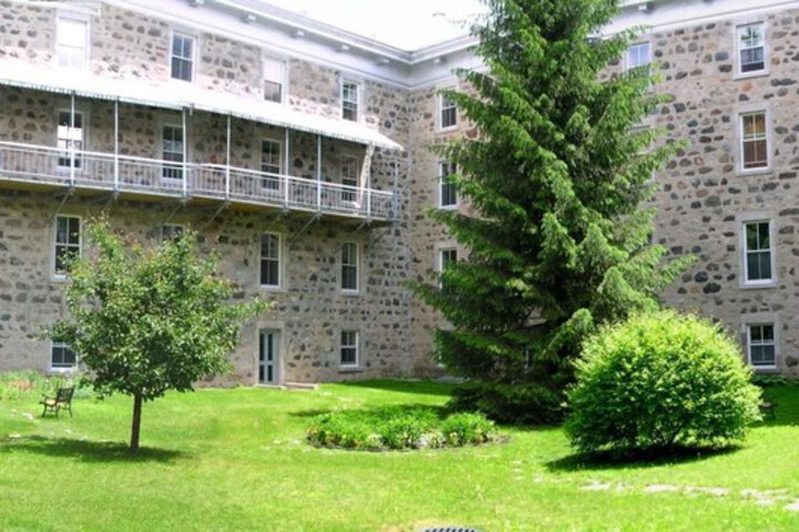 Property Grounds 29 of 41