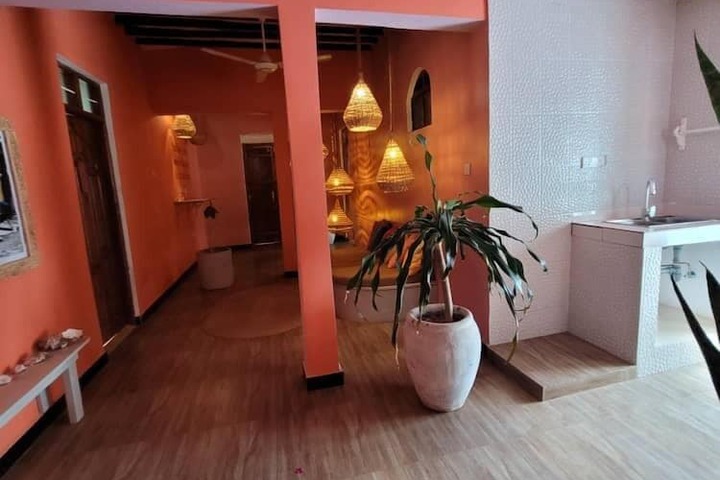 Ballroom/Hall 73 of 80