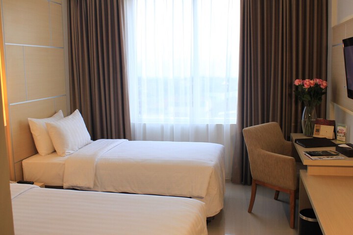 Room 9 of 45