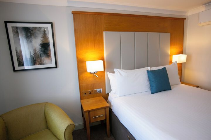 Room 25 of 81