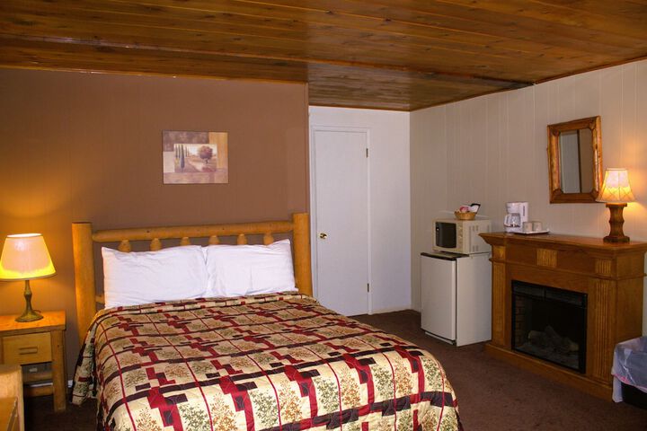 Superior Room 1 Queen Bed Garden View (28 of 55)