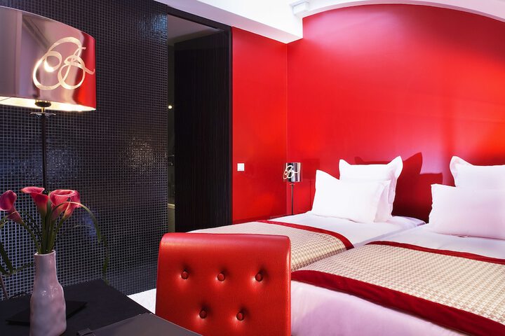 Room 14 of 49