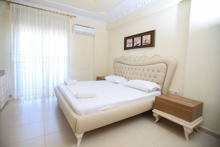 Room 19 of 95
