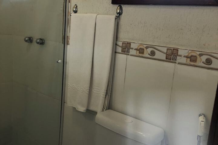 Room 145 of 223