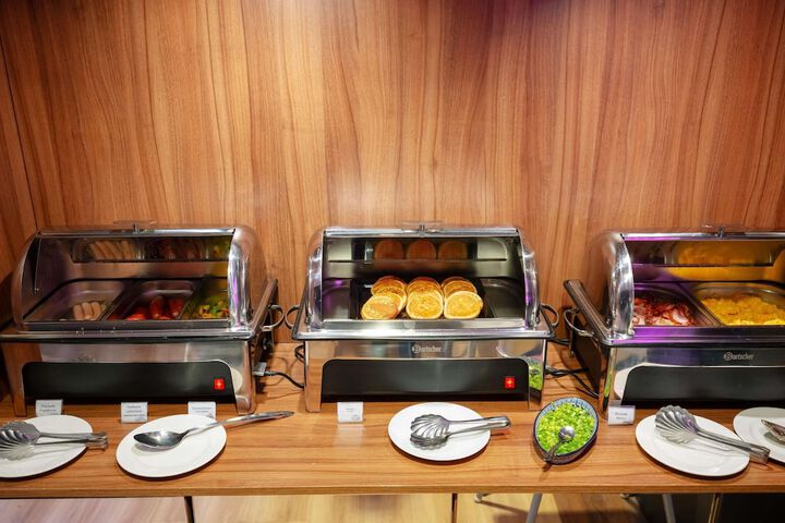 Breakfast/Coffee Service 29 of 72