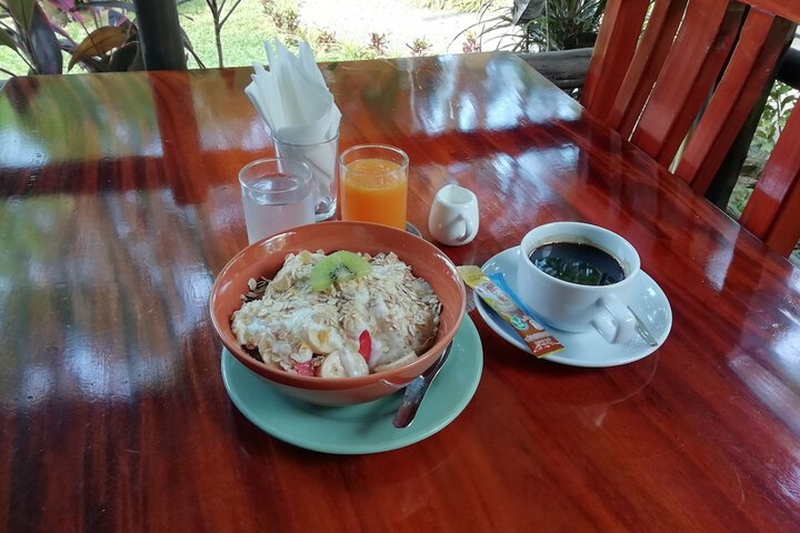 Breakfast/Coffee Service 99 of 137