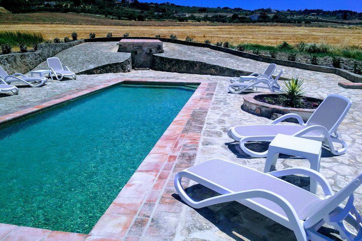 Pool 37 of 79
