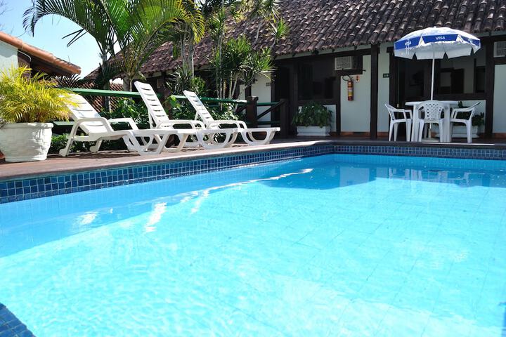 Pools & Facilities