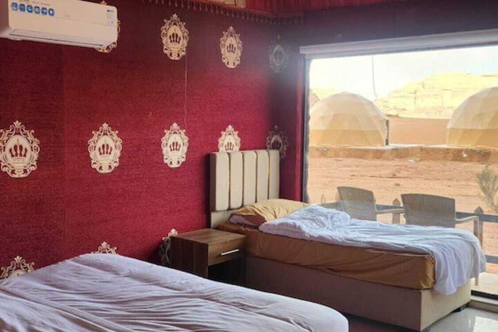 Room 18 of 72