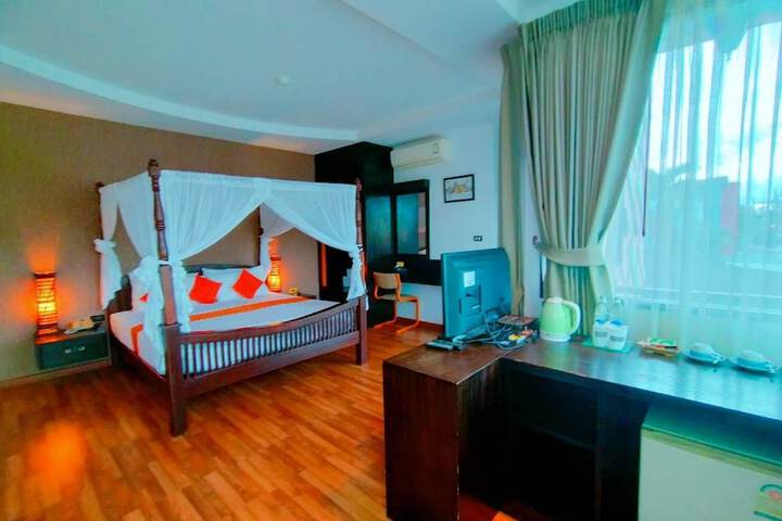 Room 16 of 49