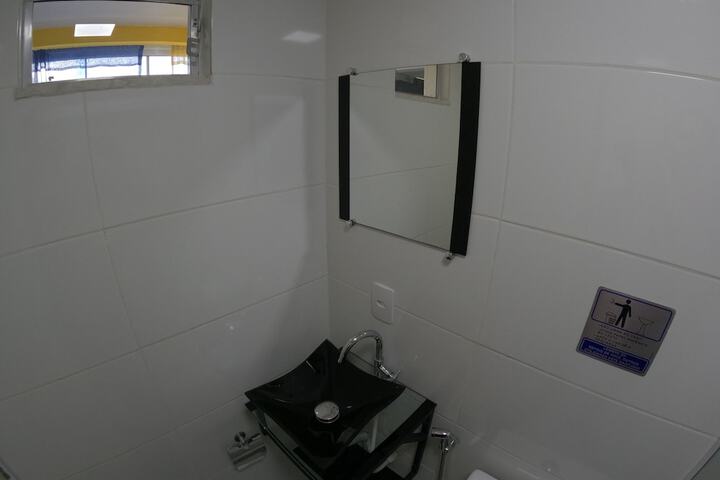 Room 66 of 91