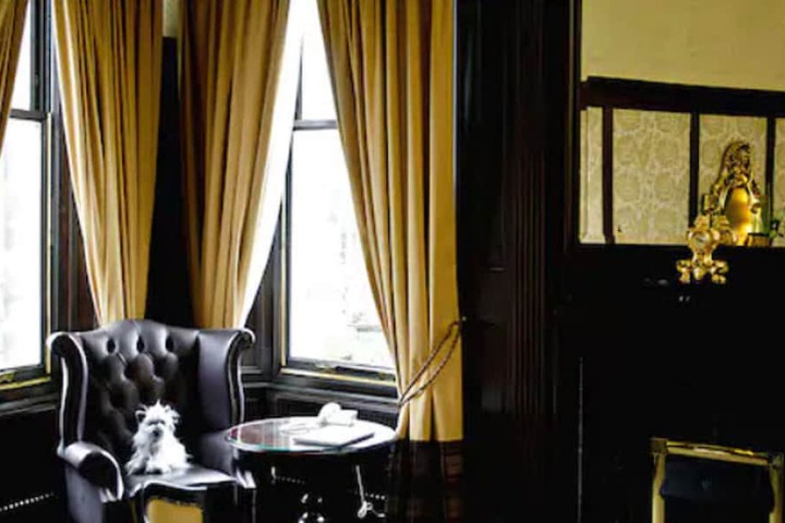 Lobby Entry