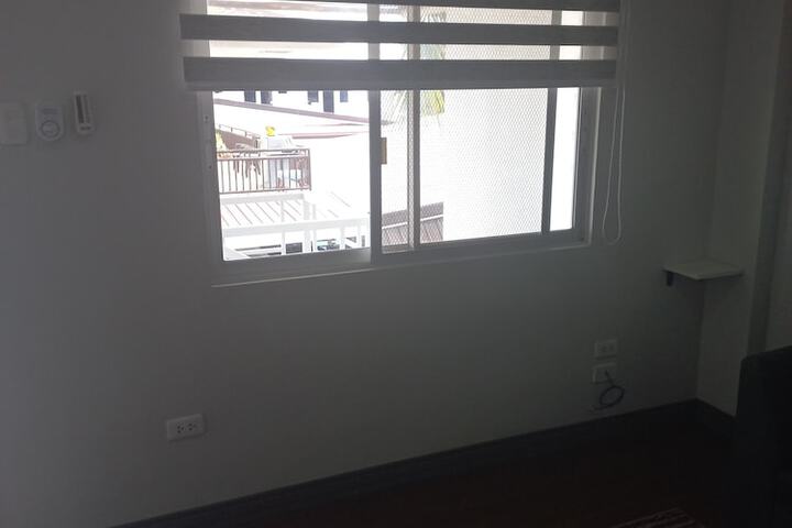 Room 12 of 24