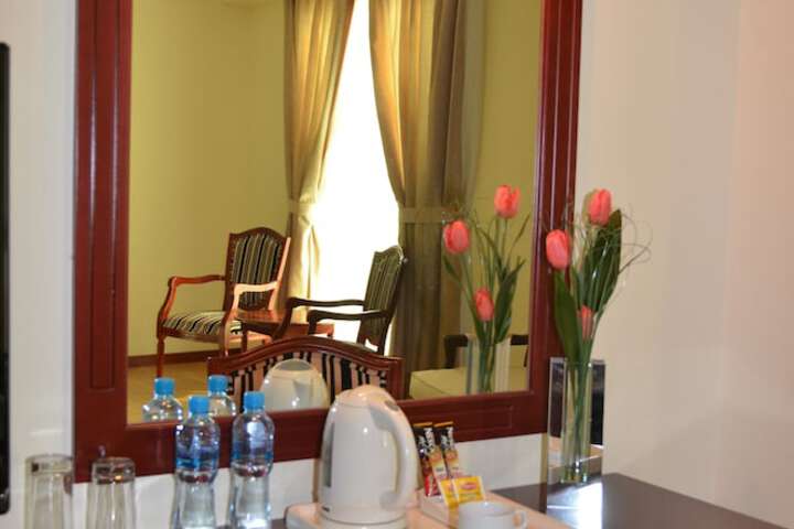 Room 4 of 47