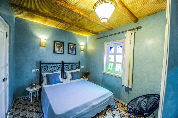 Room 14 of 74