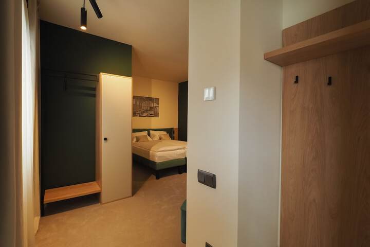 Room 30 of 74