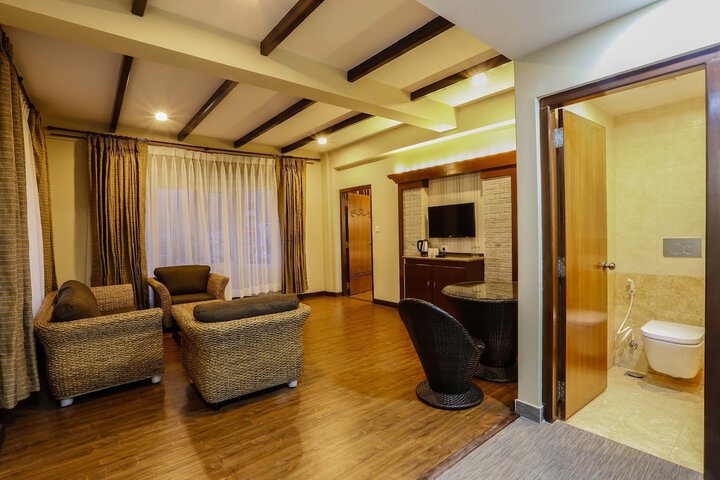 Room 11 of 85