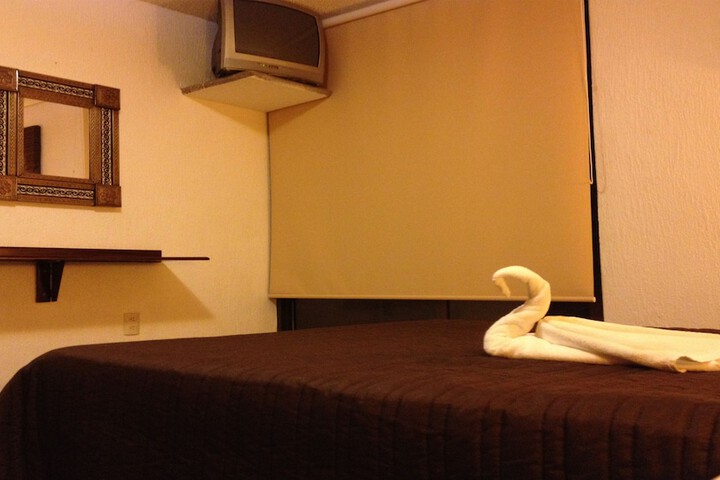Room 11 of 31