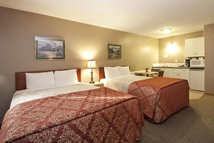 Room 14 of 25