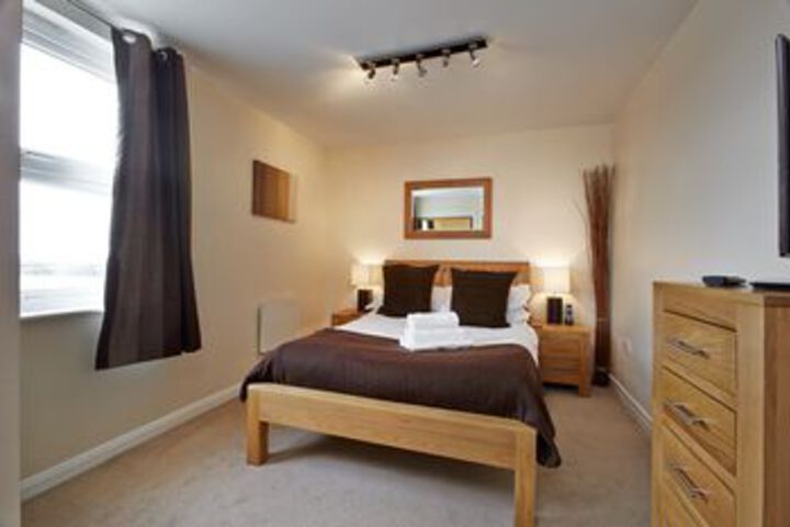 Room 10 of 22