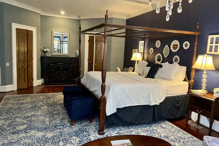 Room 31 of 49