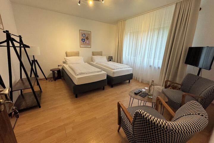 Room 55 of 128