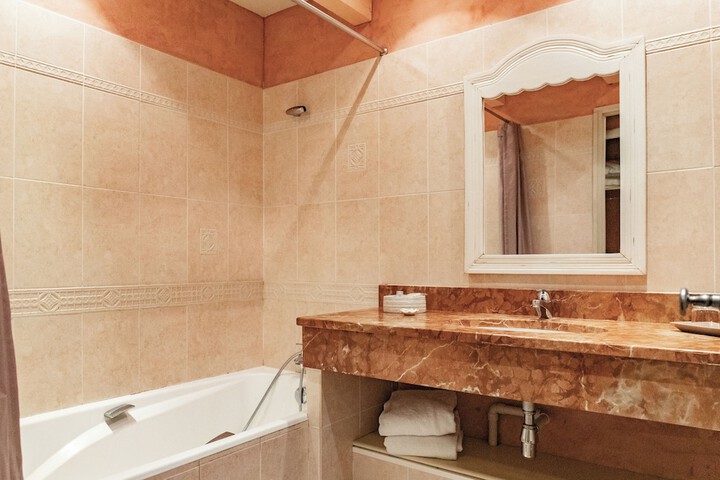 Bath Photo