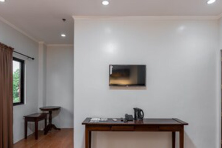 Room 35 of 50