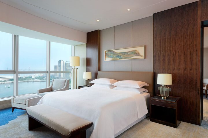 Room 5 of 53