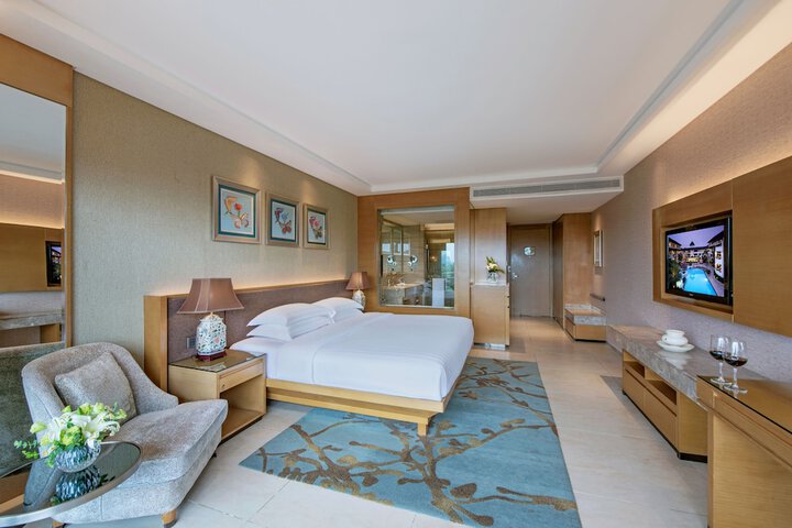 Room 35 of 129