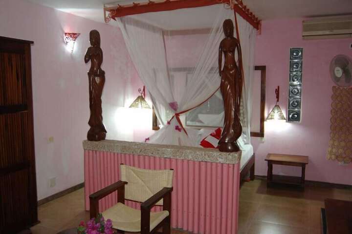 Room 10 of 41