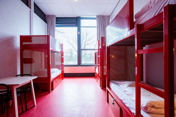 Room 20 of 53