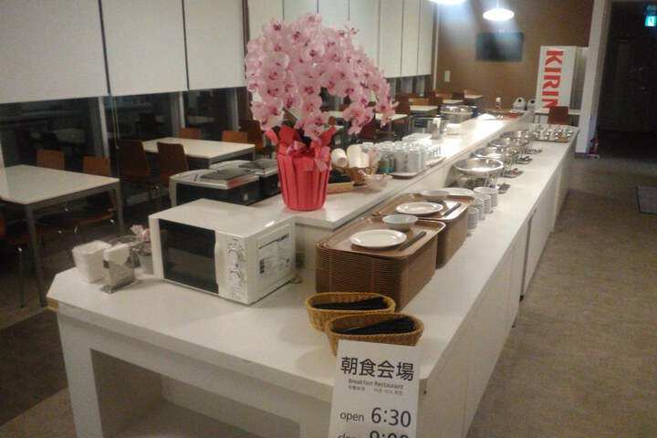 Breakfast/Coffee Service 22 of 34