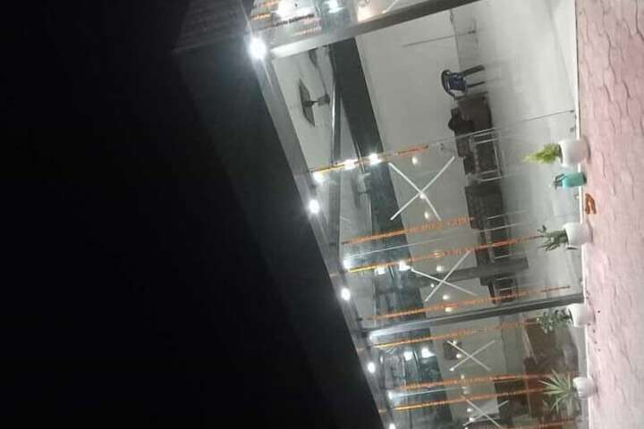 Room 2 of 3