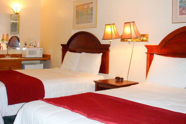 Room 6 of 35