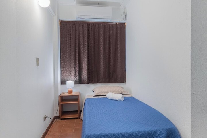 Room 26 of 61