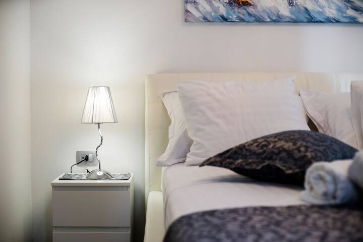 Room 20 of 180
