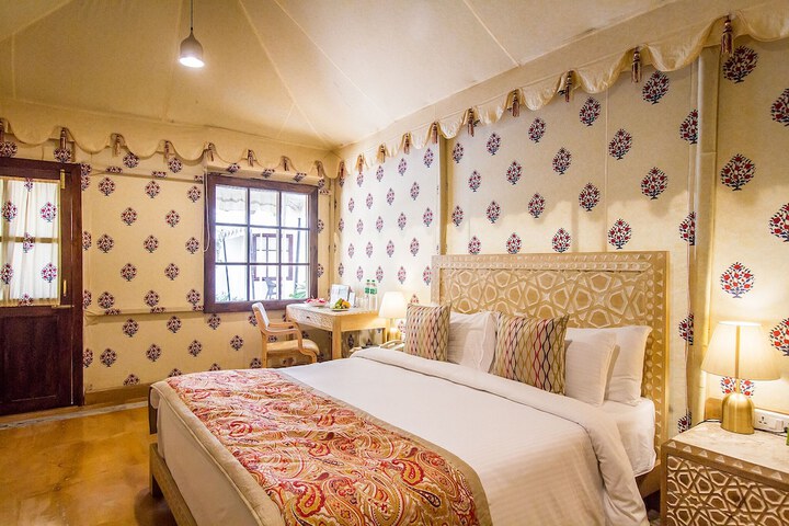 Room 12 of 81