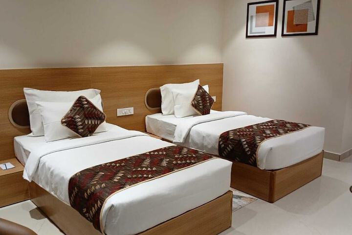 Room 14 of 21