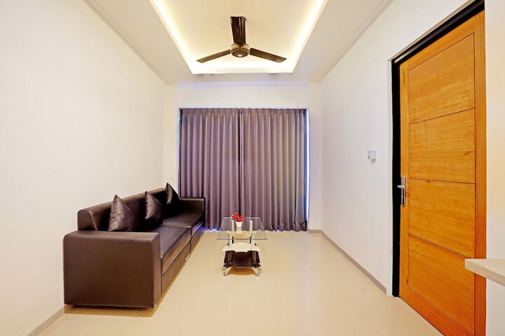 Room 11 of 33