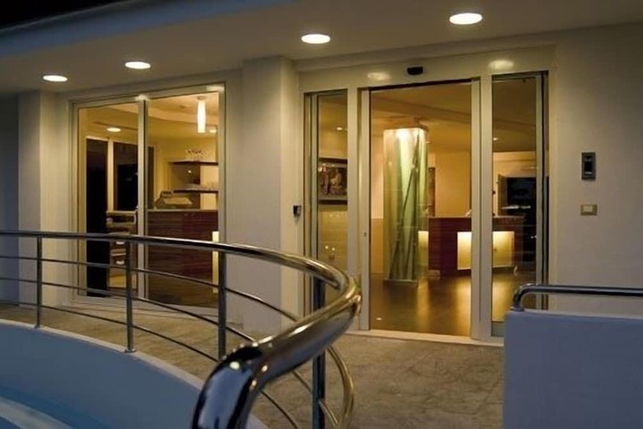 Hotel Interior 36 of 45
