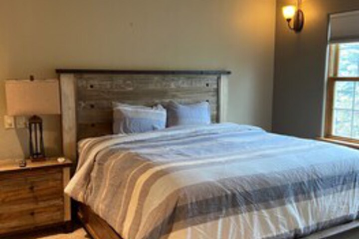 Room 35 of 36