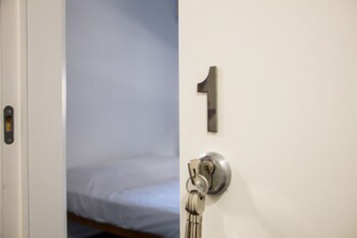 Room 22 of 27